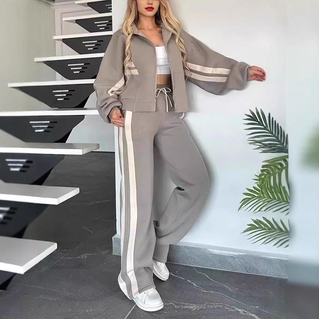 2024 Autumn/Winter Women's Striped Zip-Up Jacket & Sporty Set