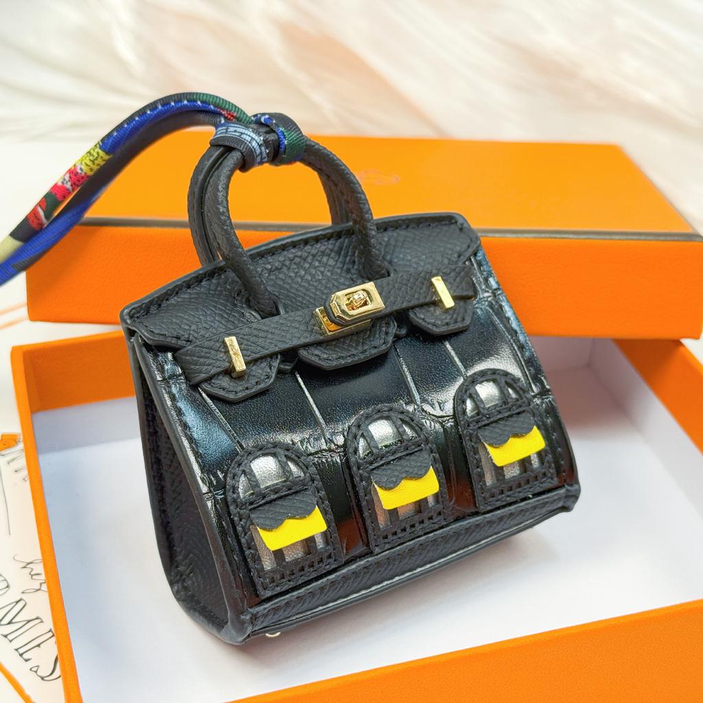 Neuer modischer Mini-Kleinhäuser-Taschenanhänger kleine Tasche süßer Taschenanhänger Mund roter Umschlag Kopfhörertasche Autoschlüsselanhänger