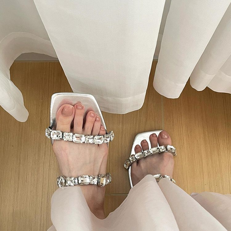 Damen Hausschuhe Luxus Strass Quadratkopf Hausschuhe Sommer Zehenfrei Flache Hausschuhe für Damen Sexy Diamant Bankettkleid Slies