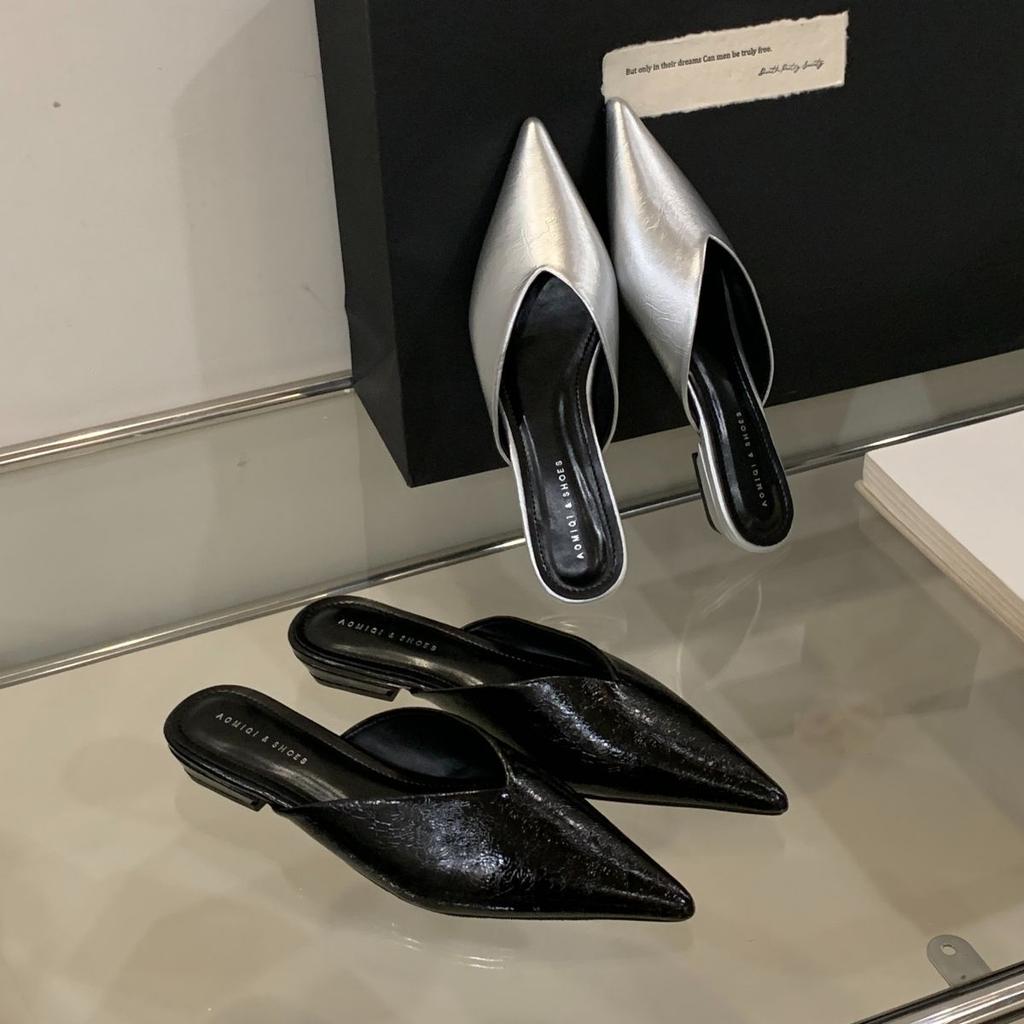 2025 New Summer Wear Flat Bottom Pointed Mueller Half Slippers Women's Shallow Mouth with Skirt Slippers Women's Bag Head Slippers