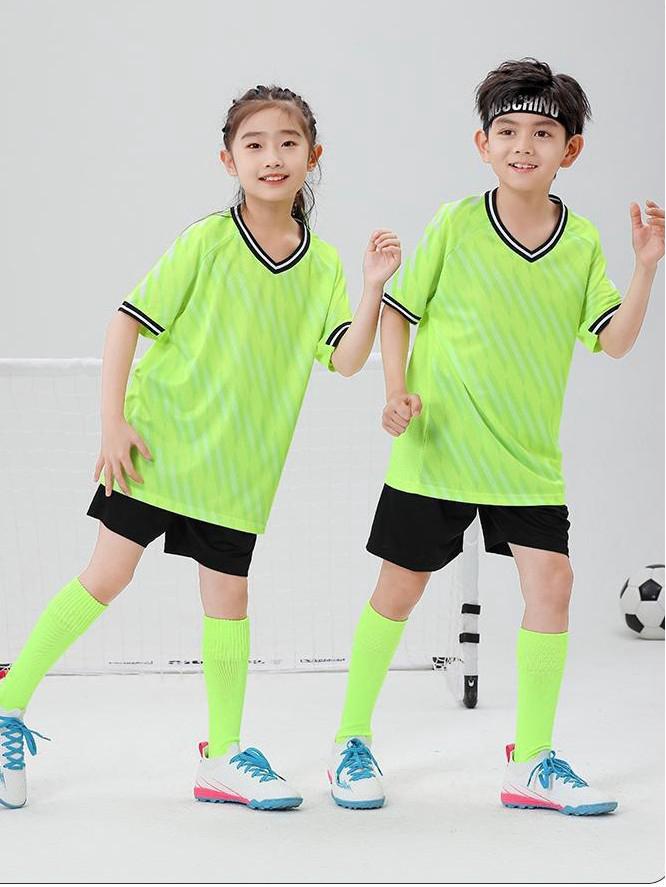 Fußballtraining Schnelltrocknendes Erwachsenen-Uniformset - Sportbekleidung für Schüler