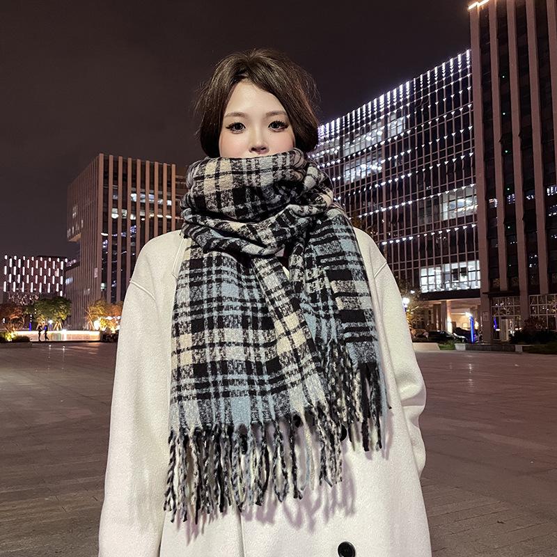 Hochwertiger Schal im koreanischen Stil mit Karomuster: Warmer, verdickter Kaschmir-ähnlicher Schal für Studenten und Paare