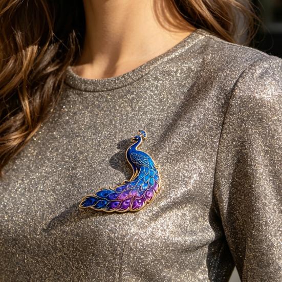 Brooch Pin Gradient Color UV Printing Peacock Shape Zinc Alloy Pin Suits Coats Sweaters Badge Versatile Accessories