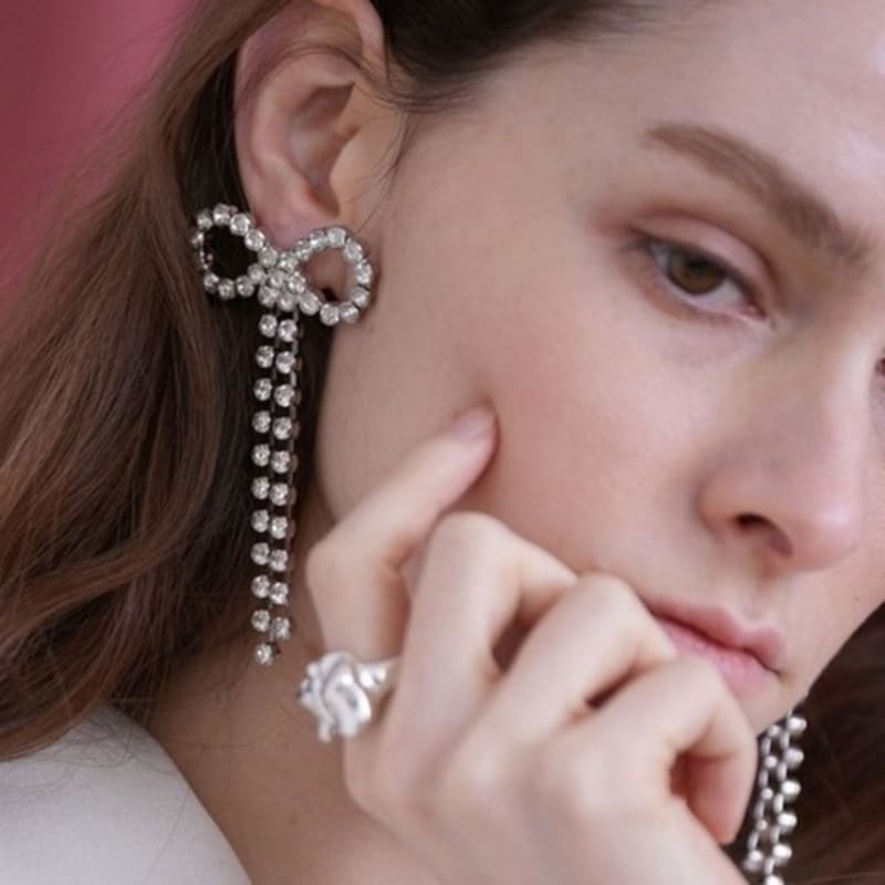 ZOENA Cubic ribbon earring