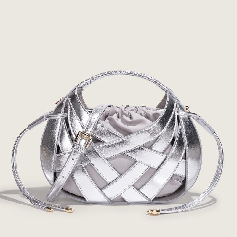 Luxuriöse Retro gewebte Handtasche Vogelnester-Design 2-in-1 Korbtasche Damen Mode Hohl geschnitzt Umhängetasche mit Quaste Kordelzug