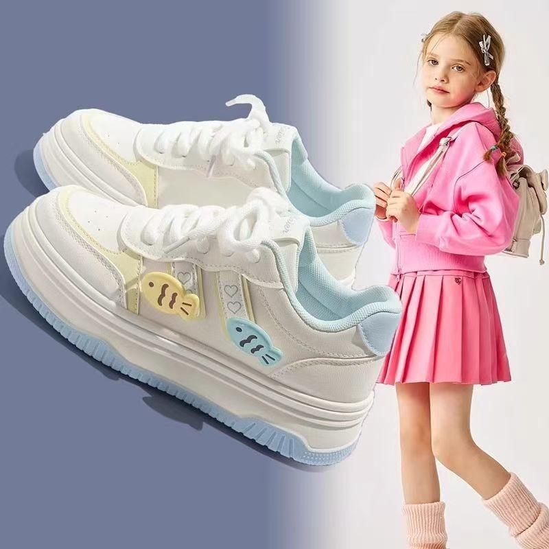 

Girls Sports Shoes New Spring and Autumn Children s Casual Sneakers for Big Kids Breathable White Shoes for Girls Dad Shoes 33-38One Hand6Double небесно-голубой