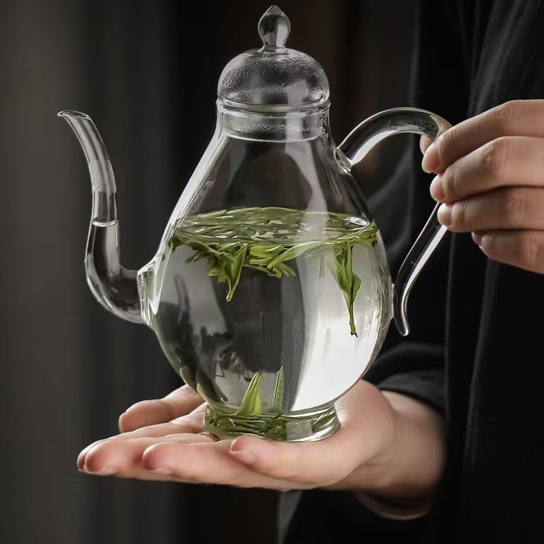 Xiao Qing Gan Glass Teapot: Song Dynasty-Inspired, High-Temperature-Resistant Guifei Pot for Green Tea Brewing. 400ml