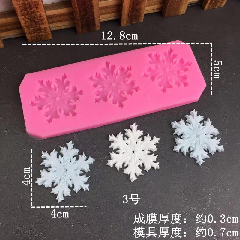 Christmas Snowflake Shaped Silicone Mold Handmade Chocolate Biscuit Cake Decoration Baking Tool DIY Candle Resin Casting Mold