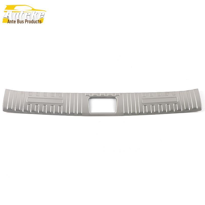 2021 Tucson L Bakre Stötfångarskydd: Rostfritt stål bagageskydd med dekorativ blank list