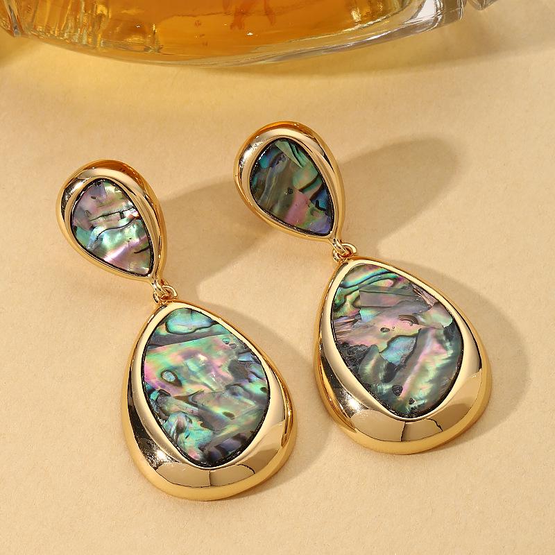 French Vintage Teardrop Abalone Shell Earrings: High-End Light Luxury Fashion Accessory