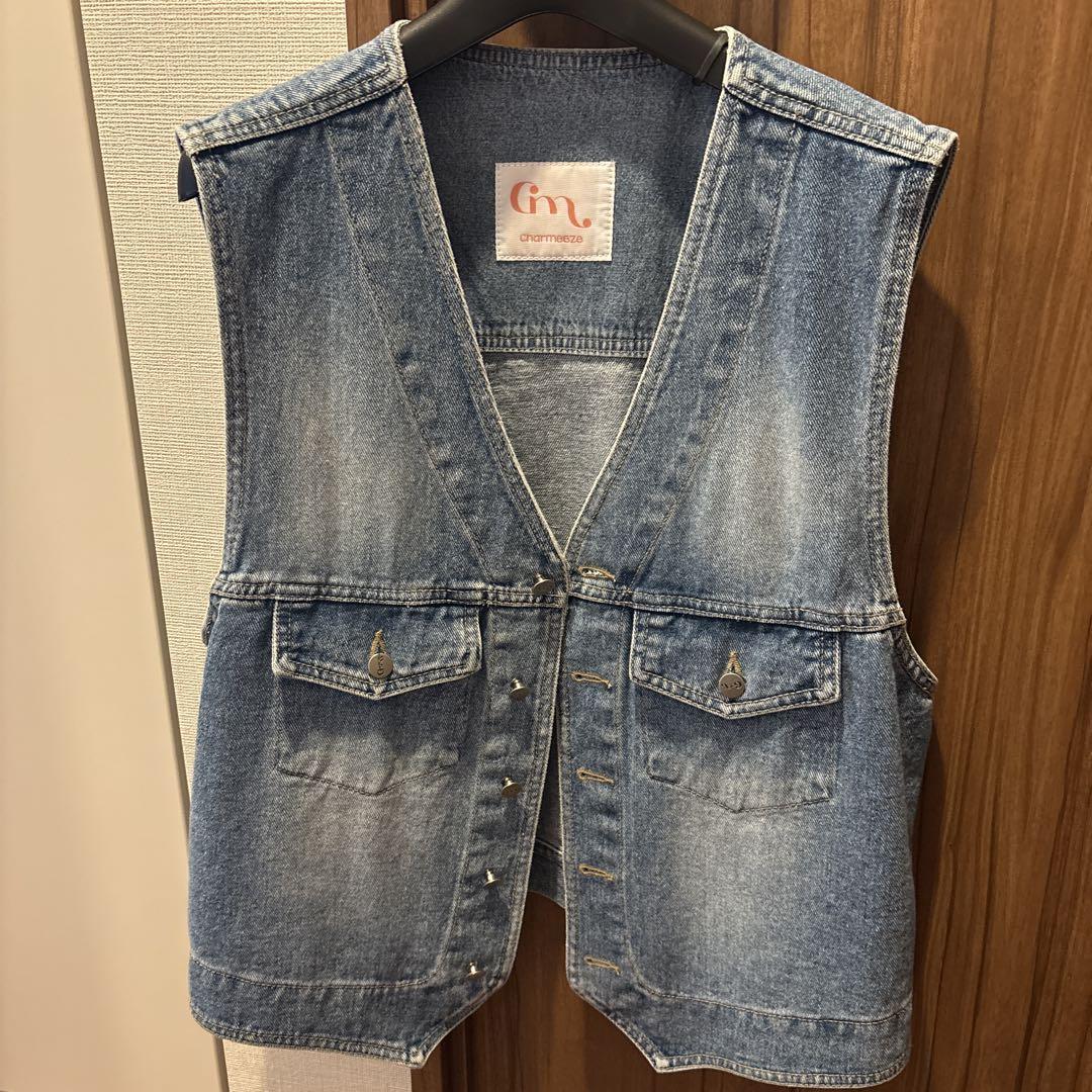 

[Б/У] Жилет с V-образным вырезом Charmeeze джинсово-синий mejiwoo