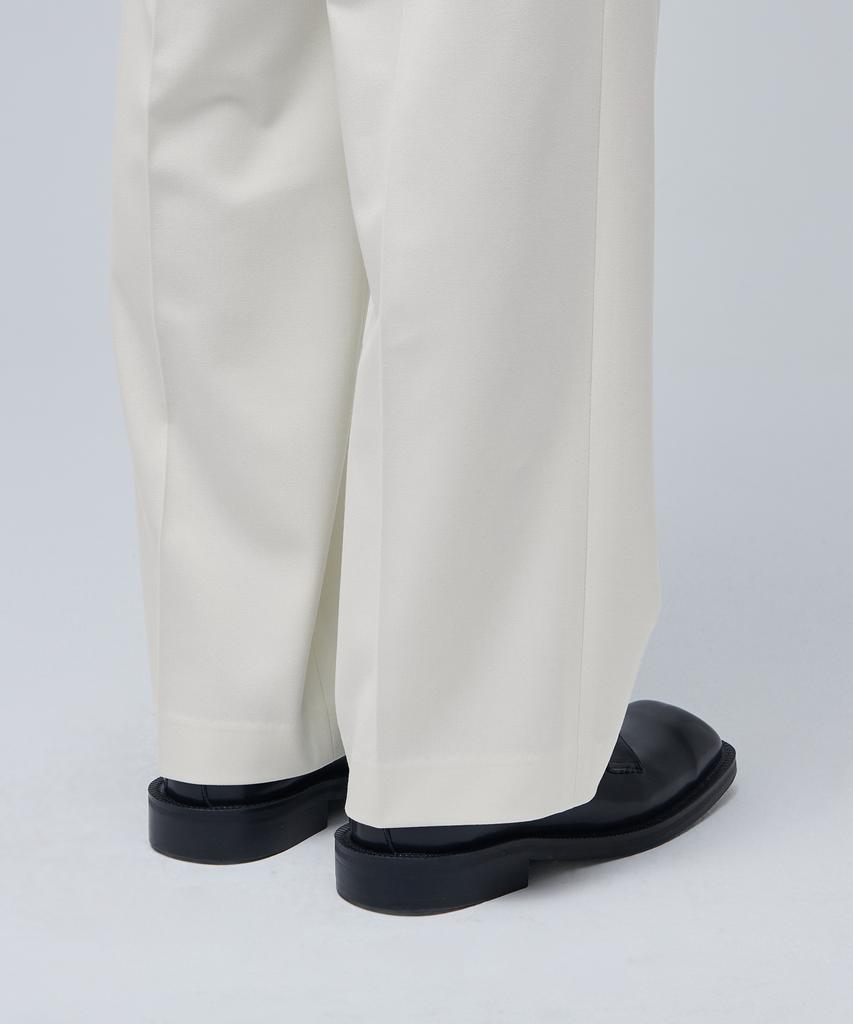 Musinsa Standard Real Wide Belted Slacks [Cream]