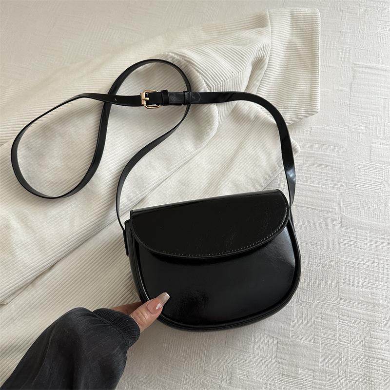 Women S Vintage Saddle Bag Small Pu Crossbody Shoulder Bag Fashionable Versatile