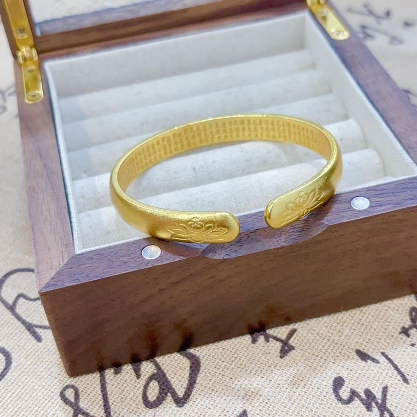 Matte Lotus Heart Sutra Open Bracelet for Women s High End Sensation One Size(16-22CM)