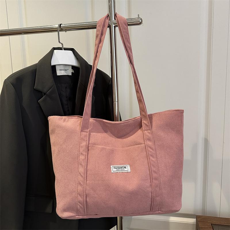 

Ретро сумка-багет на плечо женская 2025 новая вельветовая модная простая вместительная сумка-тоут для поездок розовый