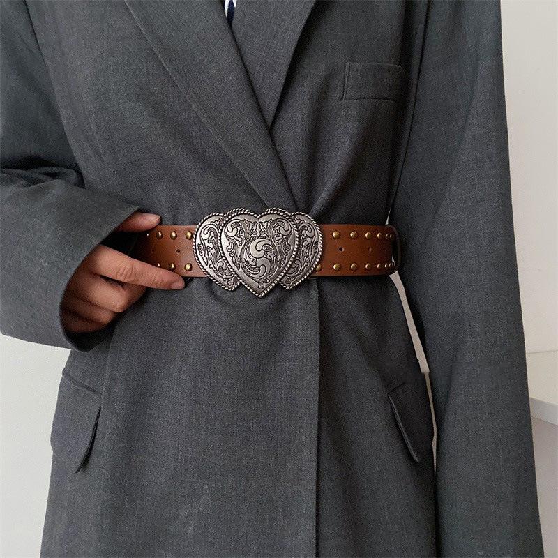 Leather Love Printing Rivet Design Belt Waist Chain Exquisite Fashion Versatile Necklace Light Luxury High-end Waist Accessories Women