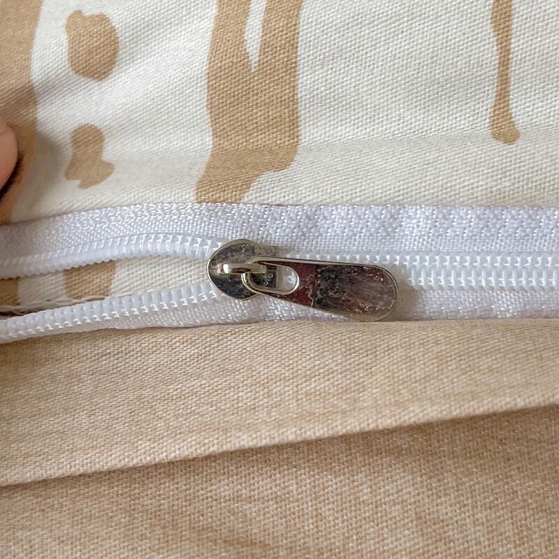 Fuyuefen Light Yellow Stripe All-Cotton Bedding Collection