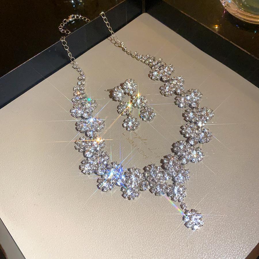 Luxury-Style Court Style Jewelry Set - Silver Needle Waterdrop Tassel Earrings, Pendant Necklace Set For Women - Wedding Jewelry Set