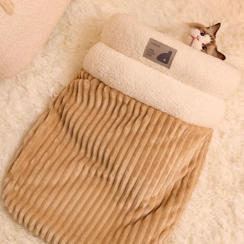 Cat Warm Sleeping Bag Cat Sleeping Bedding Sleeping Bag Cat Dog Pets Warm Bed Warm Comfortable Secure Dog House Pet Supplies