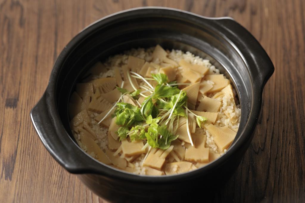 HARIO Banko Ware Earthenware Rice Pot N Capacity with Glass Lid (Hario) 3-Go GN-200B