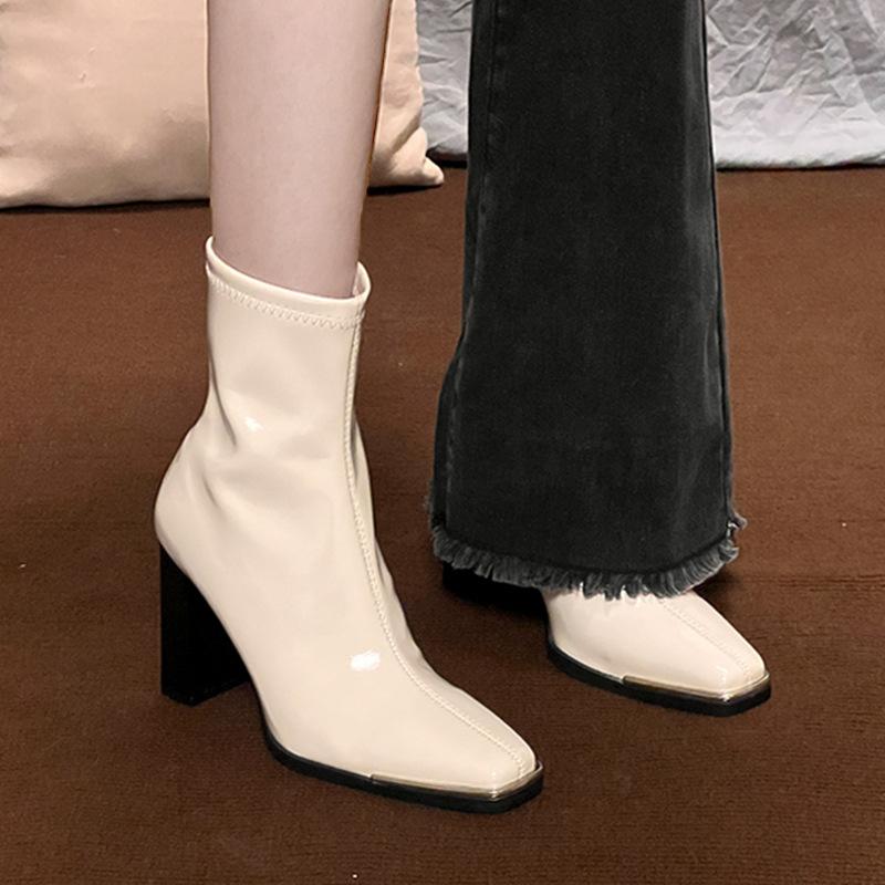 

High-heeled short boots women s 2025 new autumn and winter Kendou same patent leather thick heel advanced thin boots short single boots 40