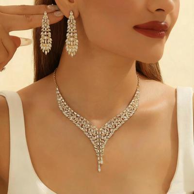 Explosión de moda de alta gama conjunto de joyería de pendientes de gota de agua de lujo