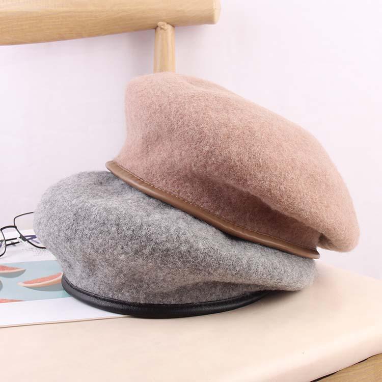 

Autumn And Winter Women Ins Fashion Versatile Solid Color Pu Leather Edge Bud Hat Woolen Painter Hat British Retro Beret One Size чорний