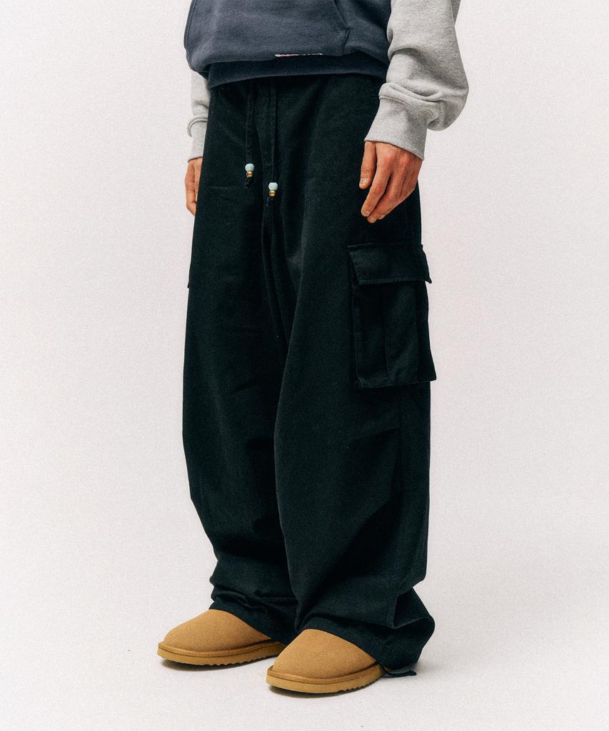 PHYSICAL DEPARTMENT Beaded String Cargo Pants_Black