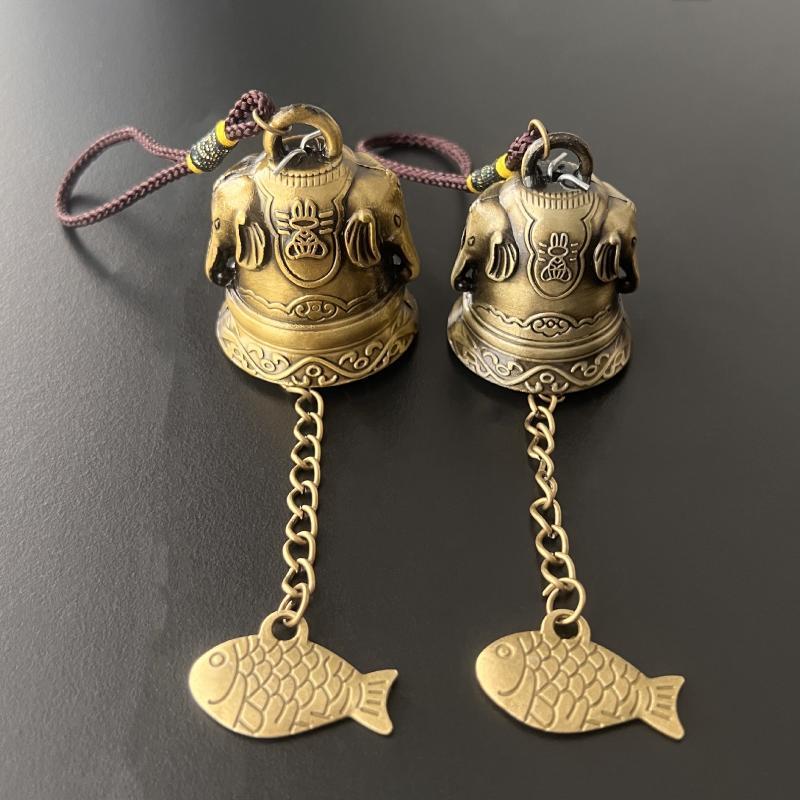 Vintage Pure Copper Bell Keychain Rustproof Brass Small Pendant Portable Ornament for Car Key Backpack Accessory Gift