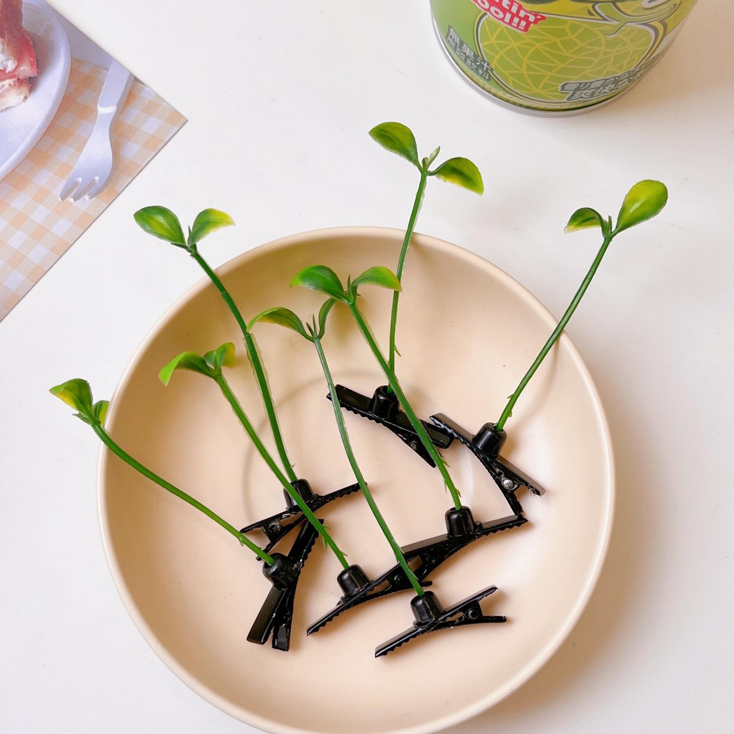 

7 funny green grass hair clip bean sprout head long grass small hair clip head small clip selling cute top clip Size fits all