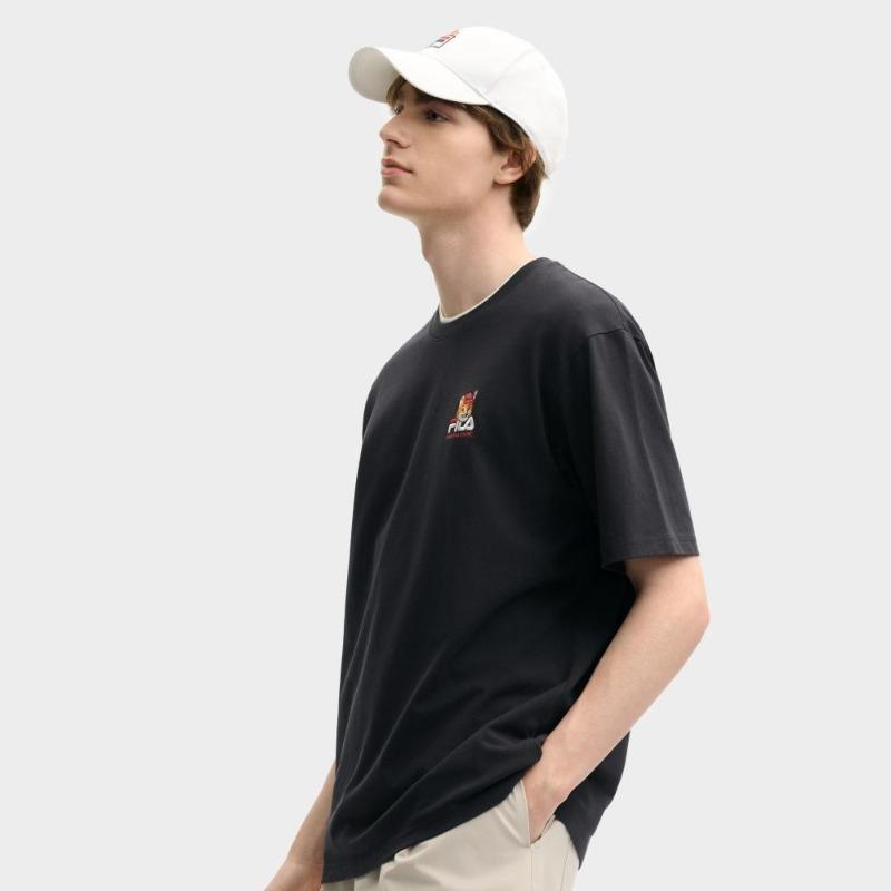 Fila X Maison Kitsuné Multicolor Fox T-Shirt Fashion Classic Versatile Comfortable Short Sleeve T-Shirt Men Legend Blue F11U529101F-NV