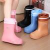 Medium tube rain shoes women's fashion outer wear nonslip, waterproof and wearresistant high tube seacatching softsoled rain boots