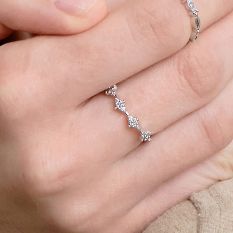 ENCLAIR DELIGHT RING