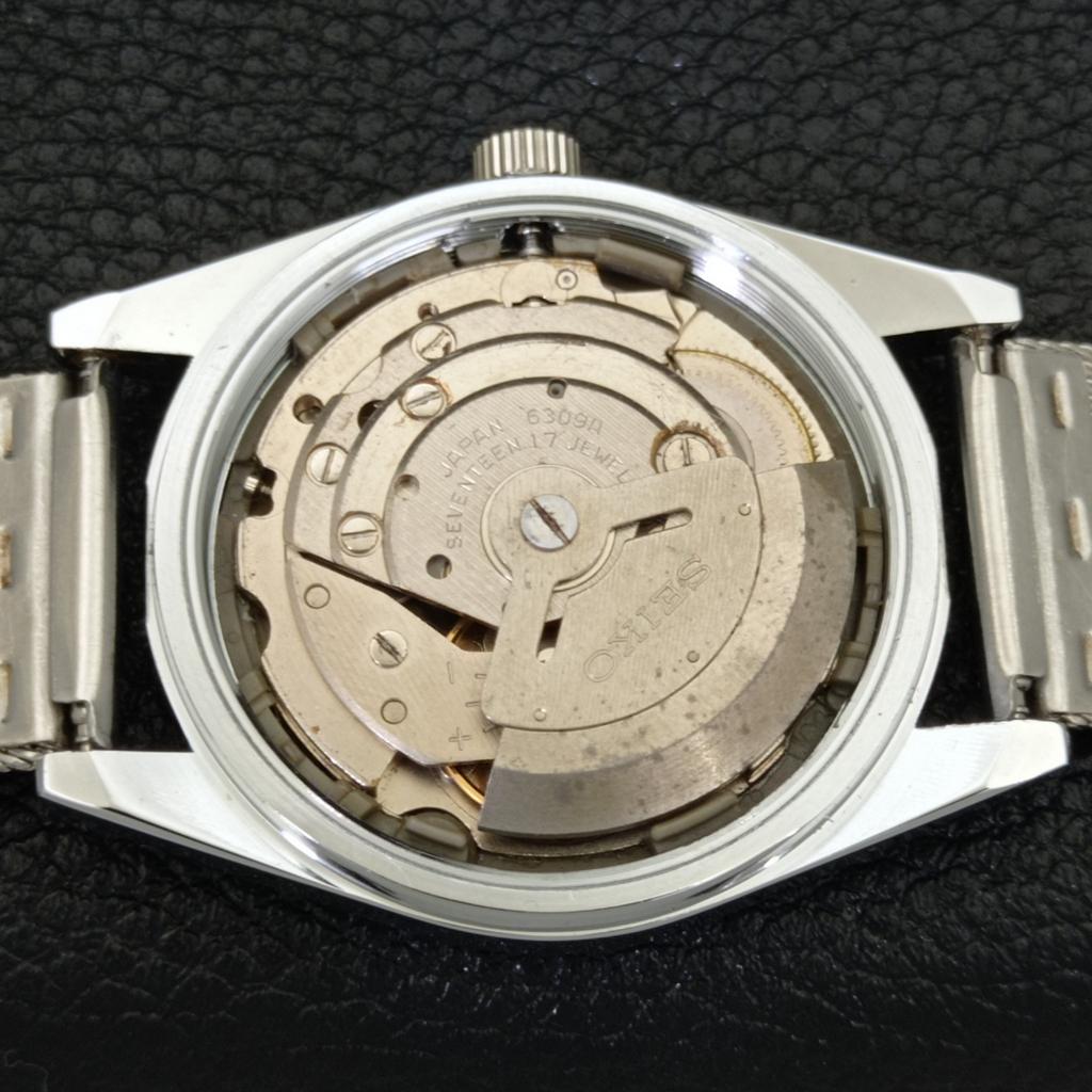 JAPAN VINTAGE SEIKO 5 AUTOMATIC REFURBISHED MENS GREEN DIAL WATCH a440336-4 Sk-a440336