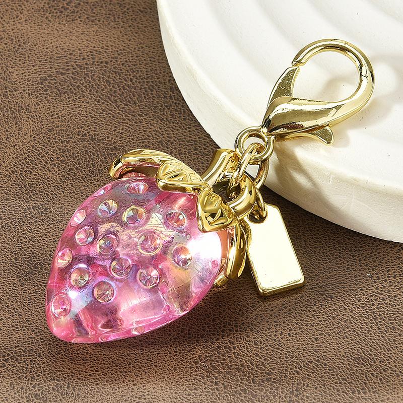 Strawberry Keychain Transparent Keyring Stylish Pendant Keychains Exquisite Backpack Decoration Accessories Gifts