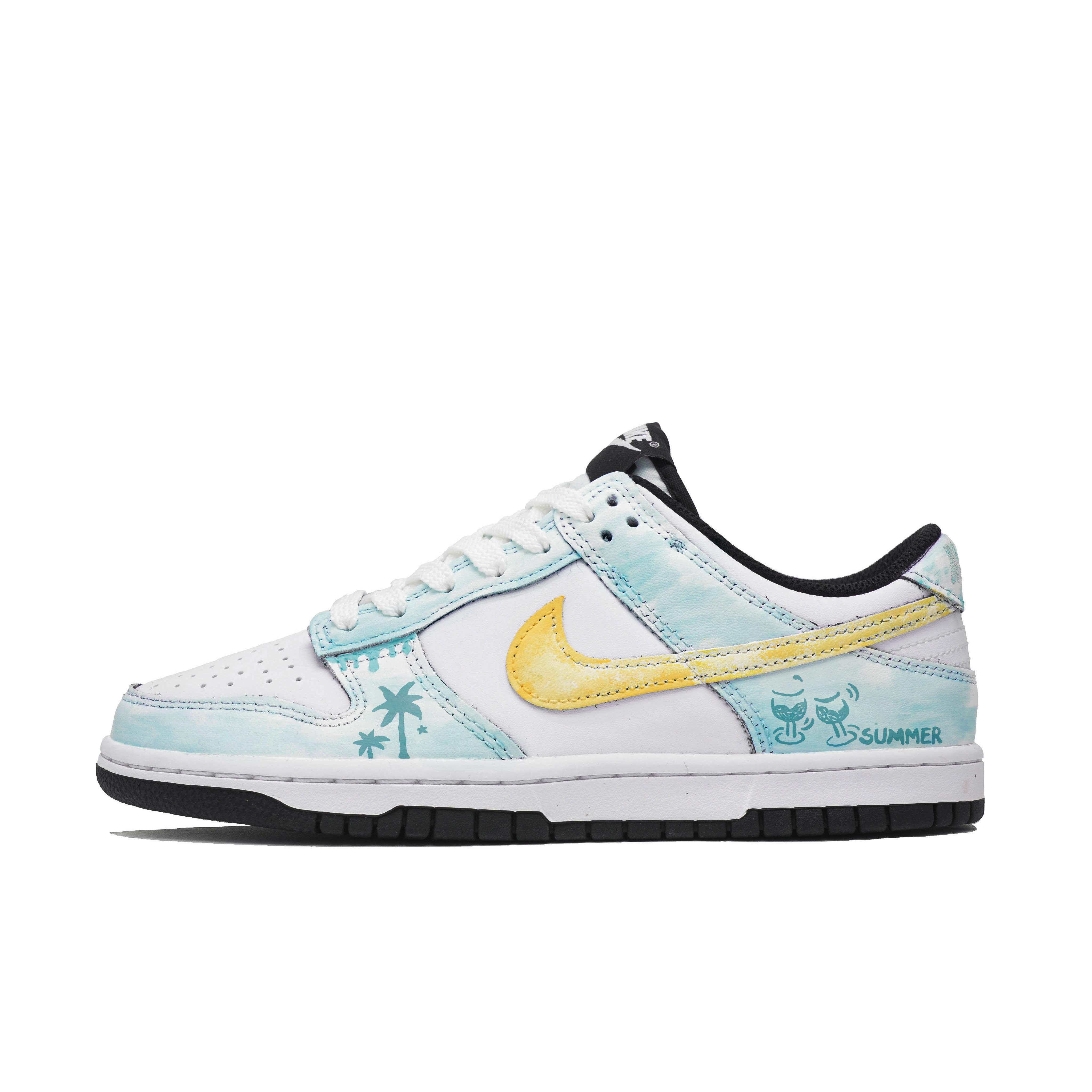 

Nike Dunk Abrasion Resistant, Lightweight, And Breathable Low top Skateboard Shoes Unisex Light Blue HF5441-100(Team1096-) 37.5