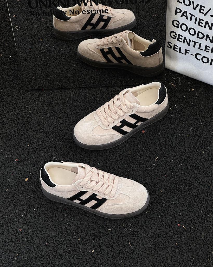 Retro Red German Training Shoes Women's 2025 Spring and Summer New Leather Sports and Leisure Board Shoes Popular Platform Forrest Gump Shoes