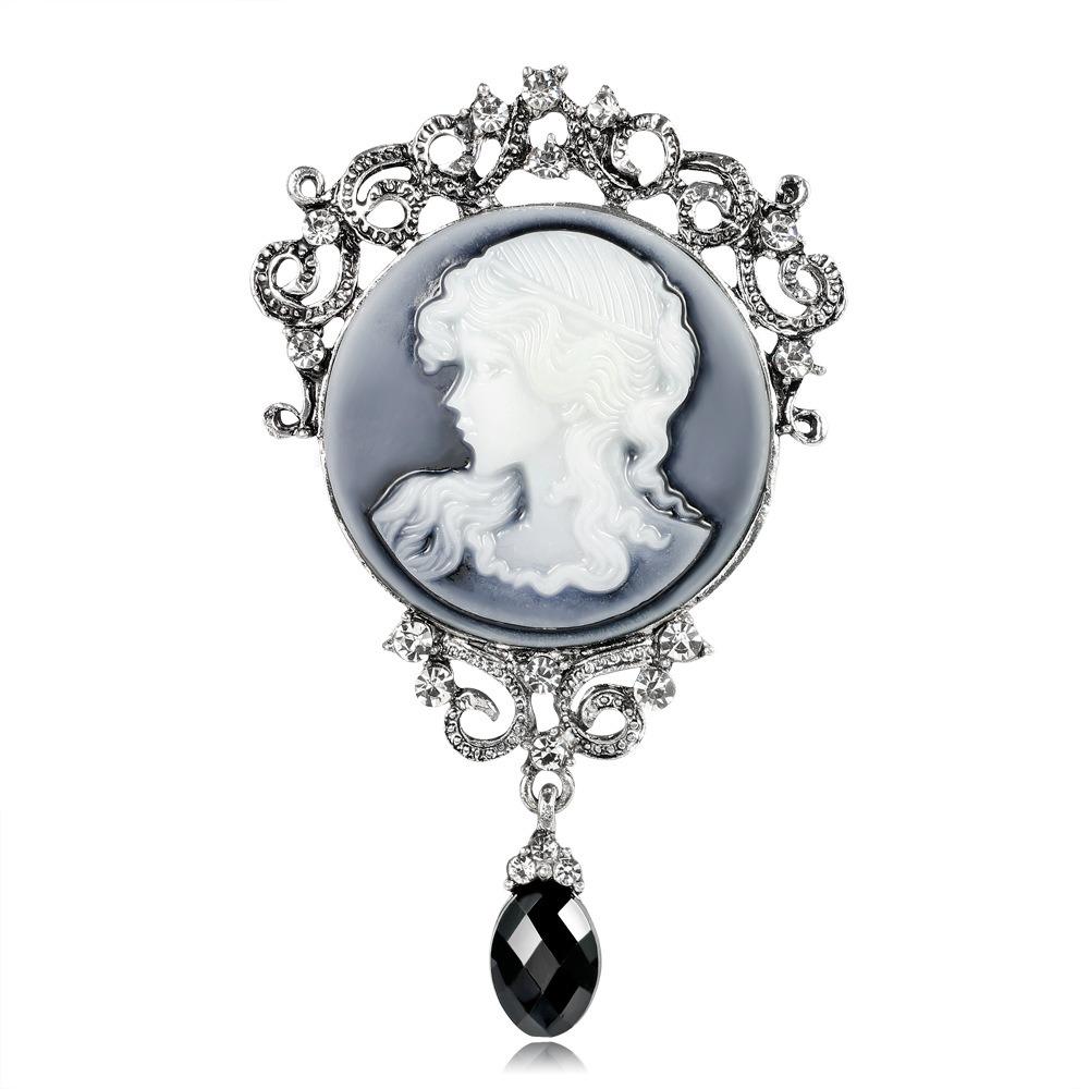 Head Design Crystal Rhinestones Brooches Vintage Style Gothic Brooches Women's Accessories