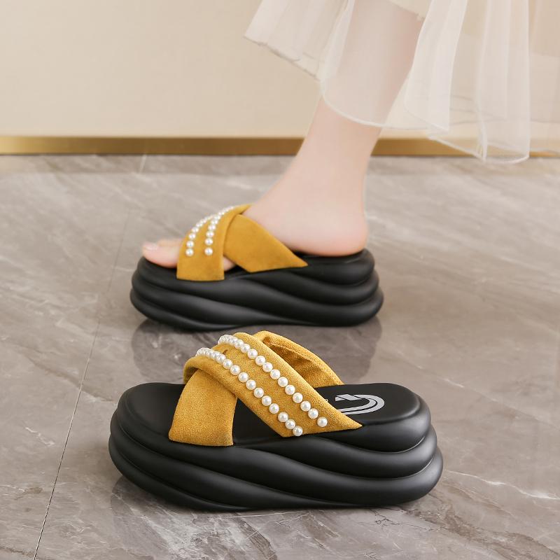 Fashion Shoes Slippers Soft String Bead Platform Increased Internal Slides Slipers Women Comfort Summer 2025 Shoes Ladies' Slippers Incr