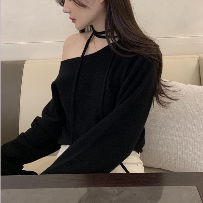 2026 Korean Style Off-Shoulder Knit Sweater for Women - Autumn Winter High-End Solid Color Short Top