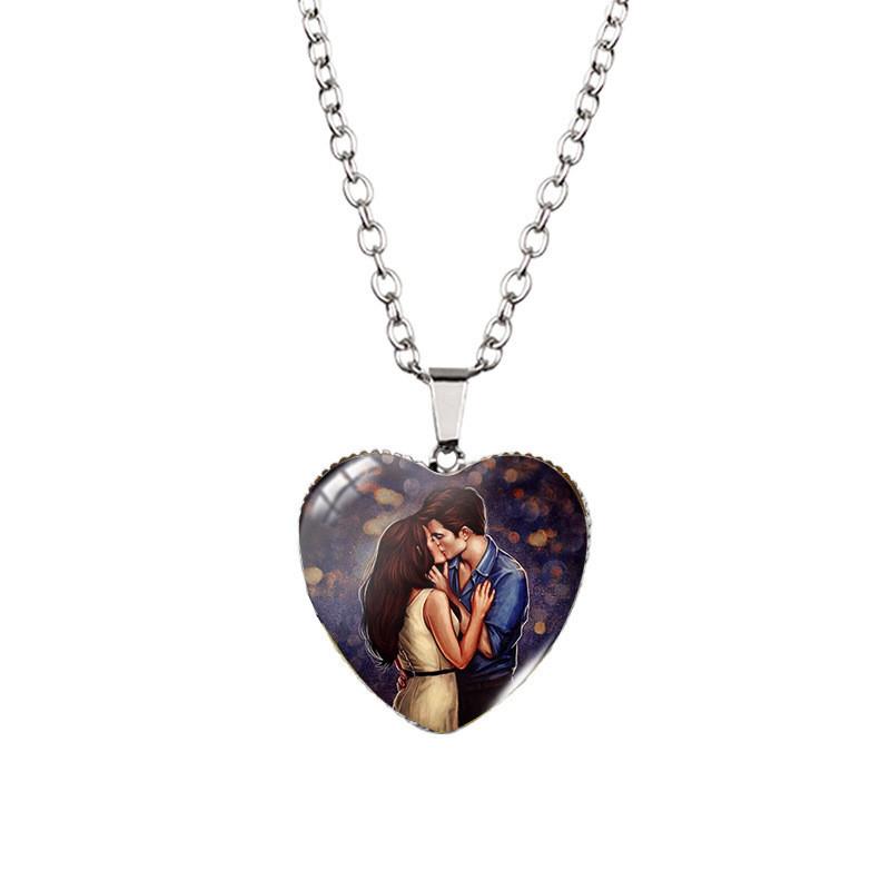 Stunning 2023 Twilight Saga Theme Heart Pendant Necklace With Unique Gemstone Design
