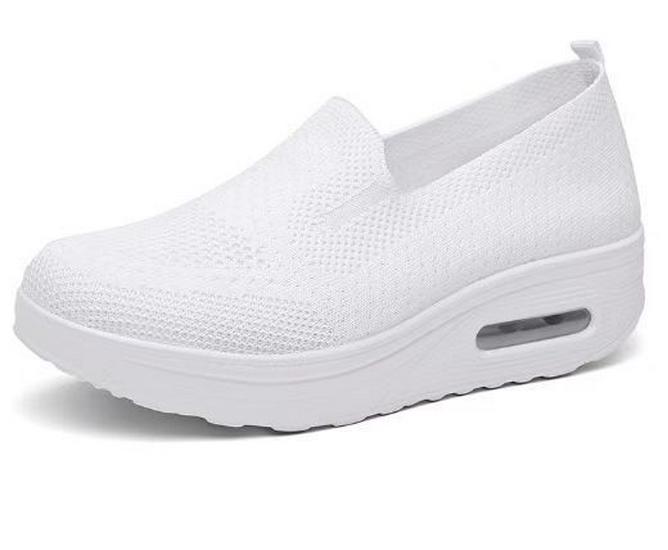 Women s Flyknit Slip-On Mesh Walking Shoes with Thick Sole and Air Cushion for Spring 38 белый