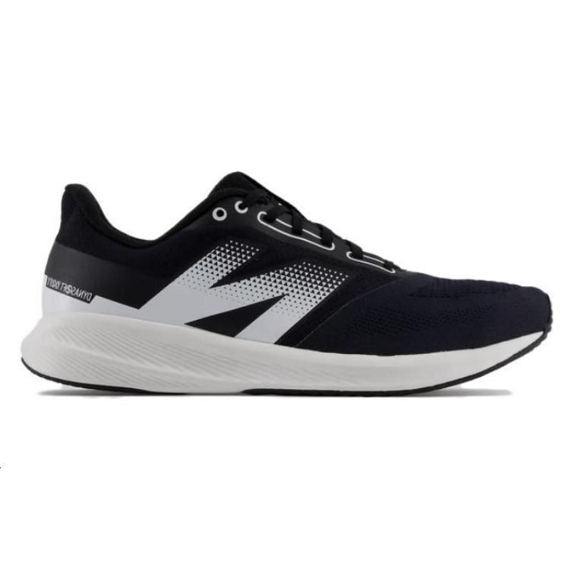 New Balance Dynasoft Drft Weite 'Schwarz Weiß' Sneaker MDRFTLR3