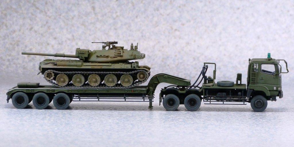 Aoshima Bunka Kyozai 1/72 Military Model Kit No. SP Japan Ground Self-Defense Force Type 73 Extra-Large Semi-Trailer "Includes Type 74 Tank