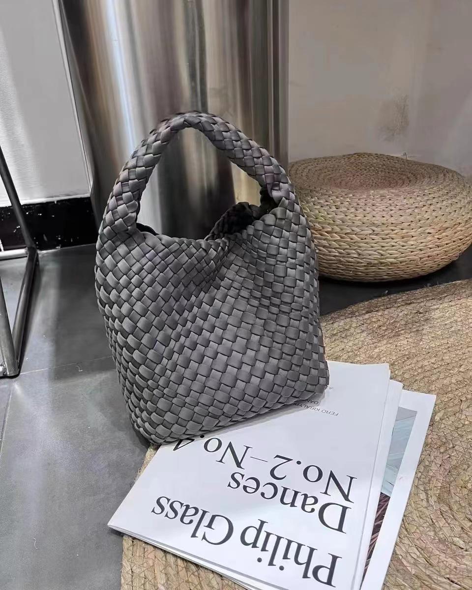 

Высококачественная нейлоновая плетеная сумка-тоут 2023 года для женщин через плечо и подмышки