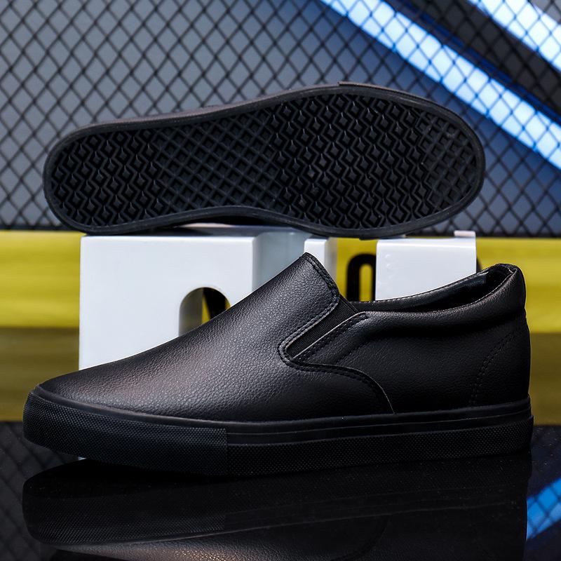 Unisex Weiße Canvas Slip-On Sneaker: Freizeitschuhe mit weicher Sohle für Männer, Jugendliche und Frauen; Perfekt zum Tanzen, Entspannen und für den Partnerlook.