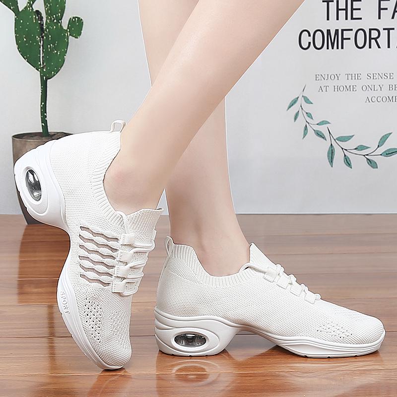 Women's Large-sized Square Dance Shoes Women's Mesh Fly Woven Breathable Modern Fashion Dance Shoes Ballet Dance Shoes Ballet Flats Shoes
