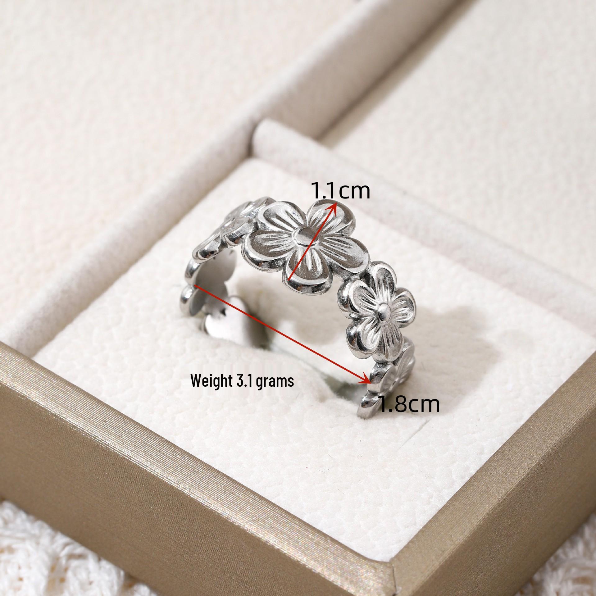 18K Gold Adjustable Flower Ring: European & American INS Fashion for Women
