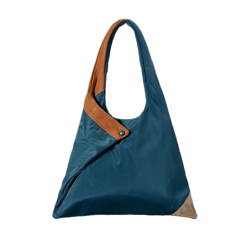 

1pcs Stylish Large-Capacity Nylon Tote Bag Outdoor Travel Casual Single-Shoulder Bag Spacious Lightweight Daily Commute Tote синій