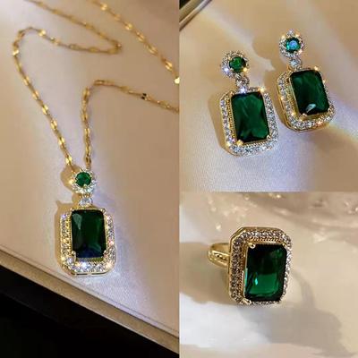Conjunto de brincos e colar de cristal esmeralda: Estilo retrô de luxo elegante e moderno, leve e luxuoso